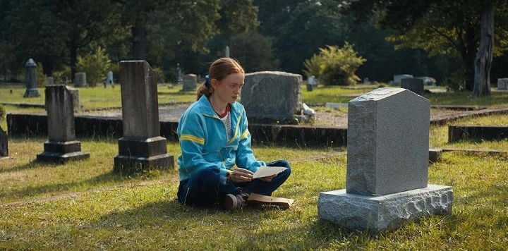 SADIE Sink as Max Mayfield.