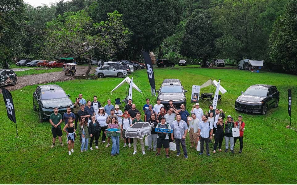GATHERING of media participants presents the DJI and Li Auto camping workshop held in Antipolo, where vehicles and outdoor gear were used throughout the day.