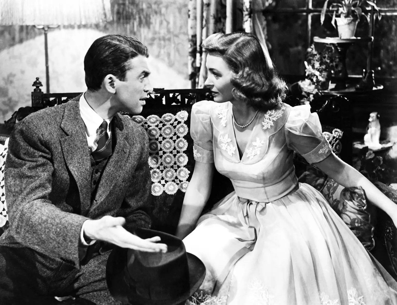 Amazon Prime criticized for streaming abridged ‘It’s a Wonderful Life’