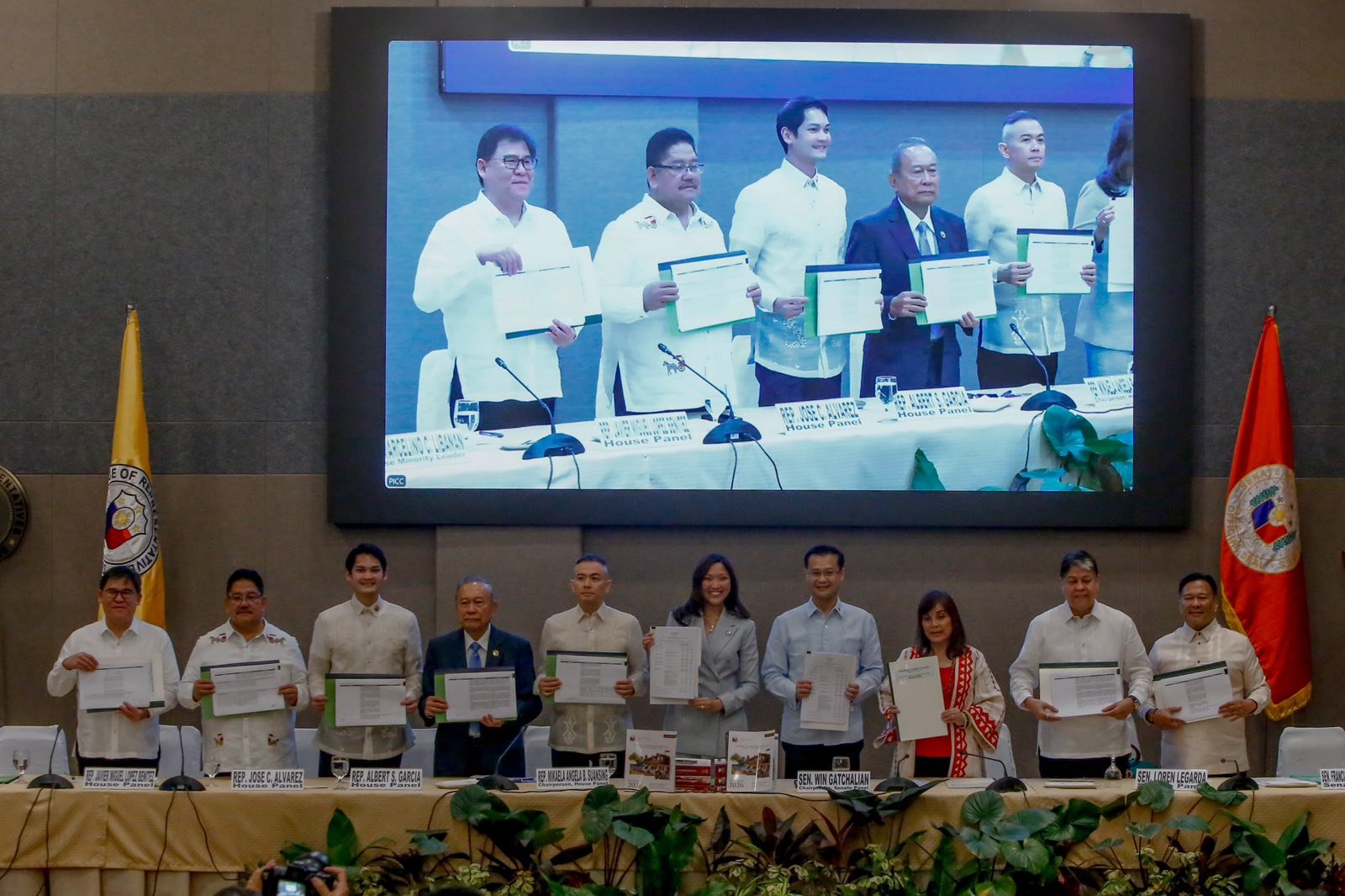 Philippine lawmakers sign 2026 General Appropriations Bill committee report