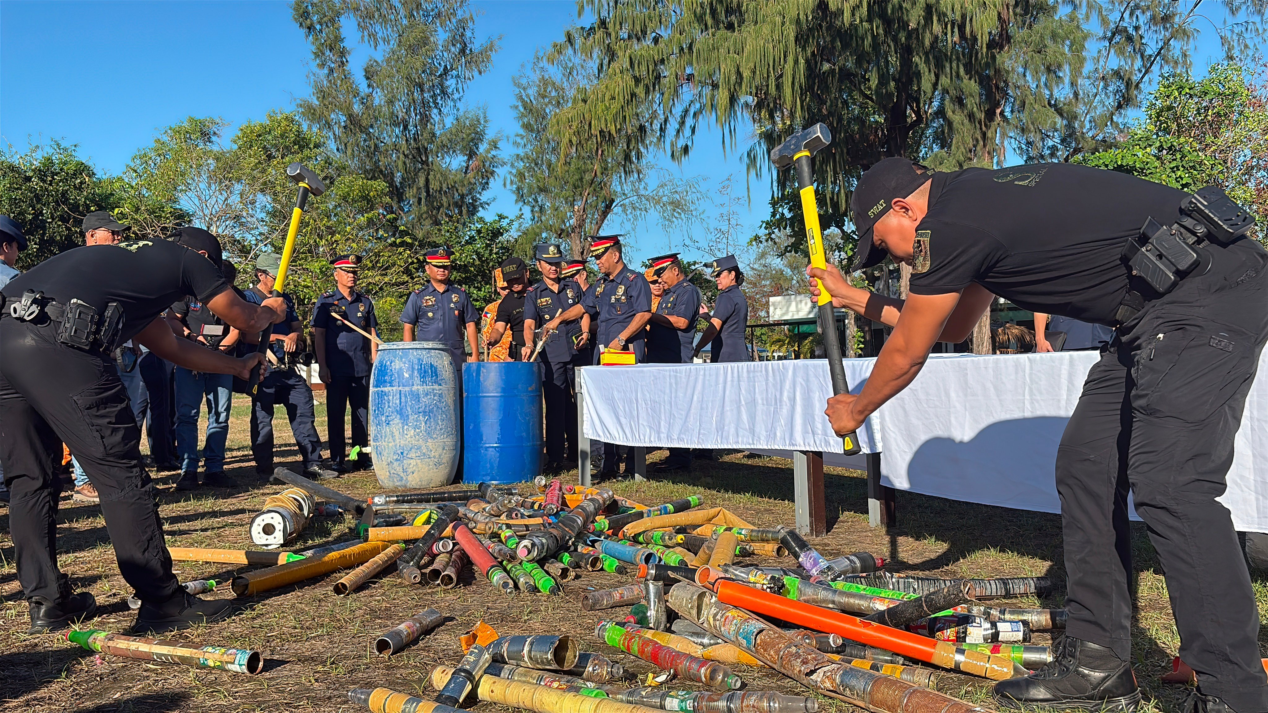 3 caught selling illegal pyrotechnics
