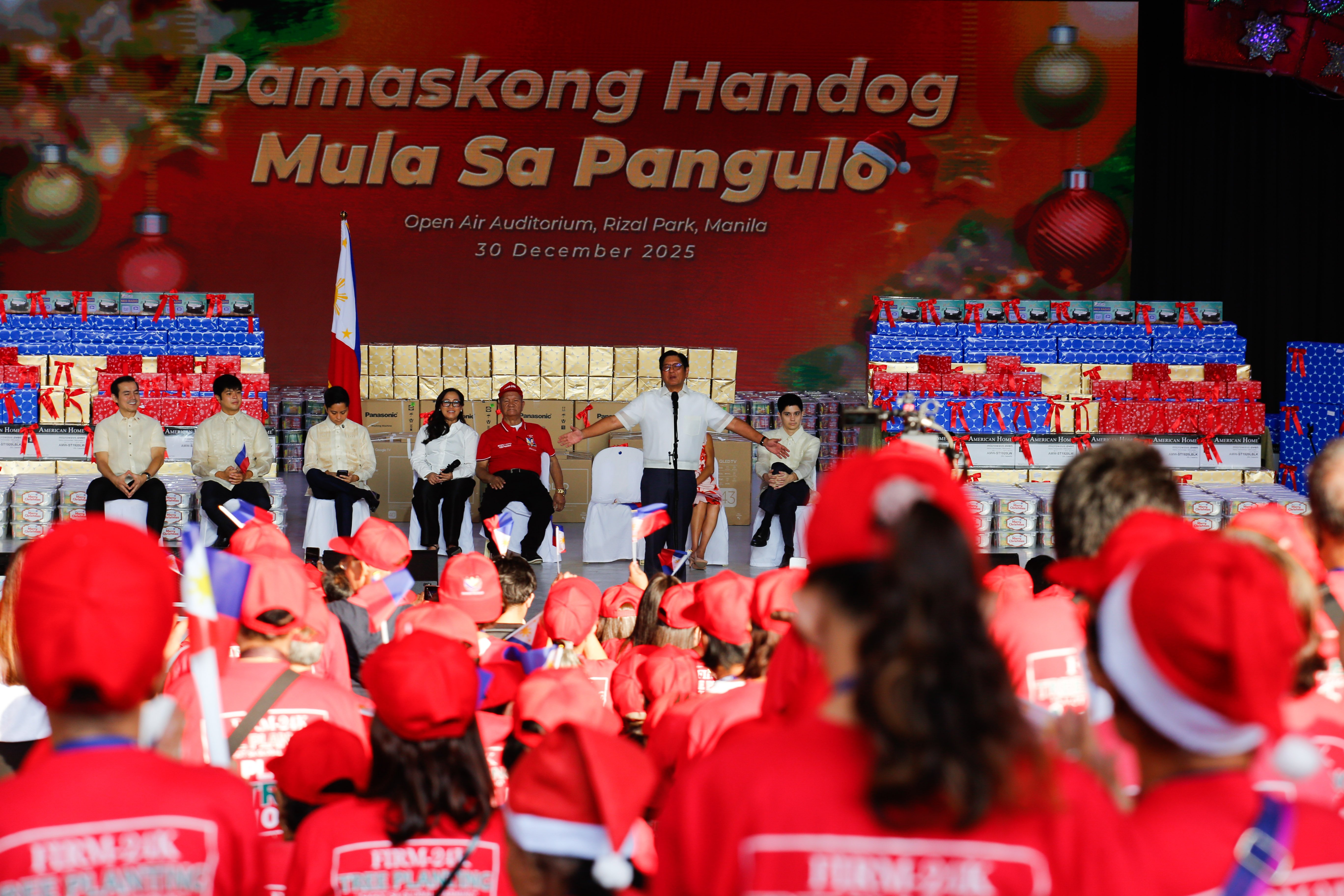 PBBM leads gift giving at Rizal Open Auditorium 
