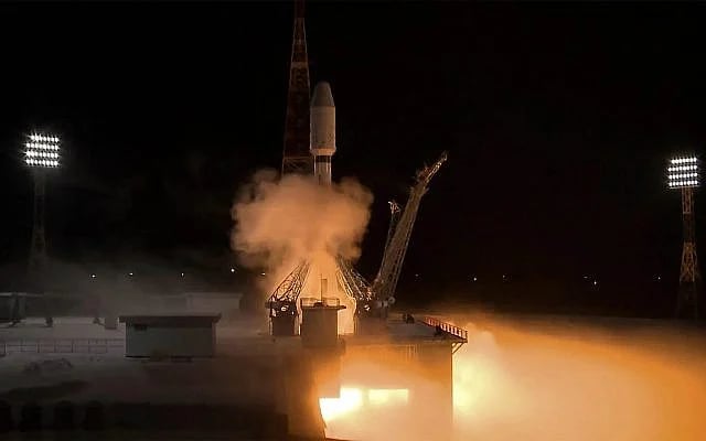 Iran launches 3 satellites into space from Russia