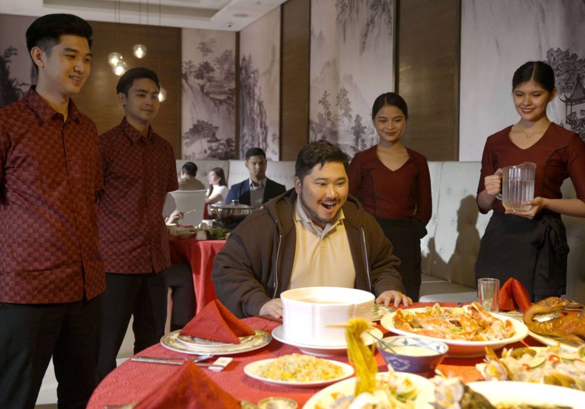 EXPERIENCE the best Chinese restaurant in Manila at Red Dynasty.