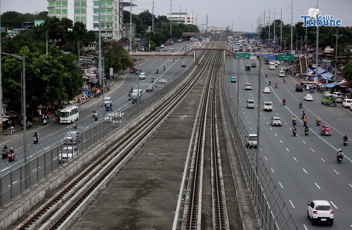 (January 02 2026) Motorist seen traversing freely along Commonwealth Avenue in Quezon City on Friday, January 2, 2026, authorities are expecting the volume of the motorist to travel back in Metro Manila on the next days, after the Christmas and New Year holidays. Photo/Analy Labor