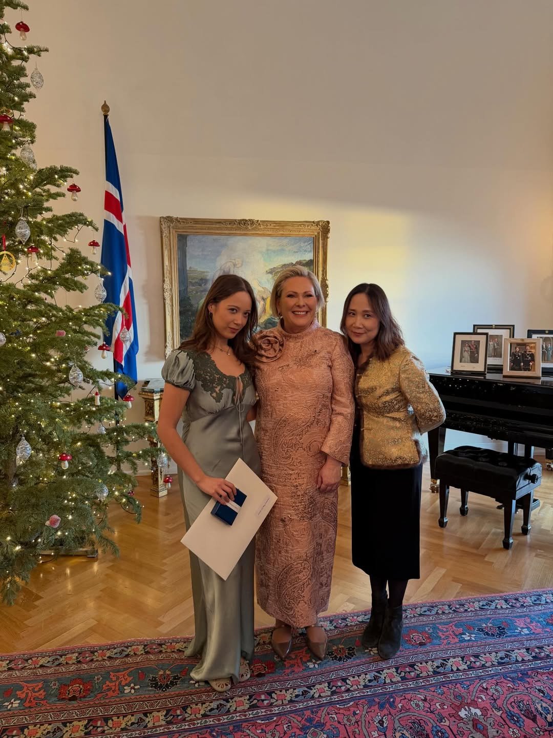 Laufey with Iceland President Halla Tómasdóttir.