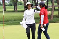 BLAIR Uyking congratulates Lisa Sarines who won their title showdown for the Philippine Amateur title at Apo Golf and Country Club in Davao a few months ago. They renew their rivalry in the JGFP Mindanao Open set to start on Sunday.