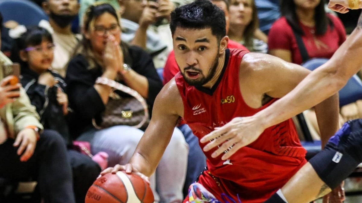 Abarrientos fuels Kings attack