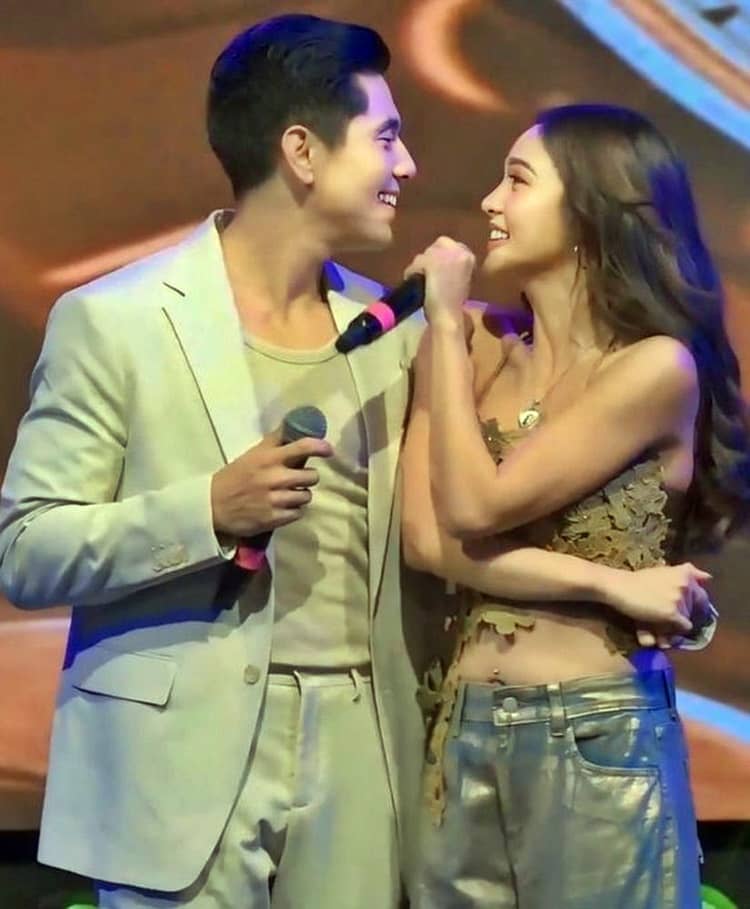 KIM Chiu and Paulo Avelino