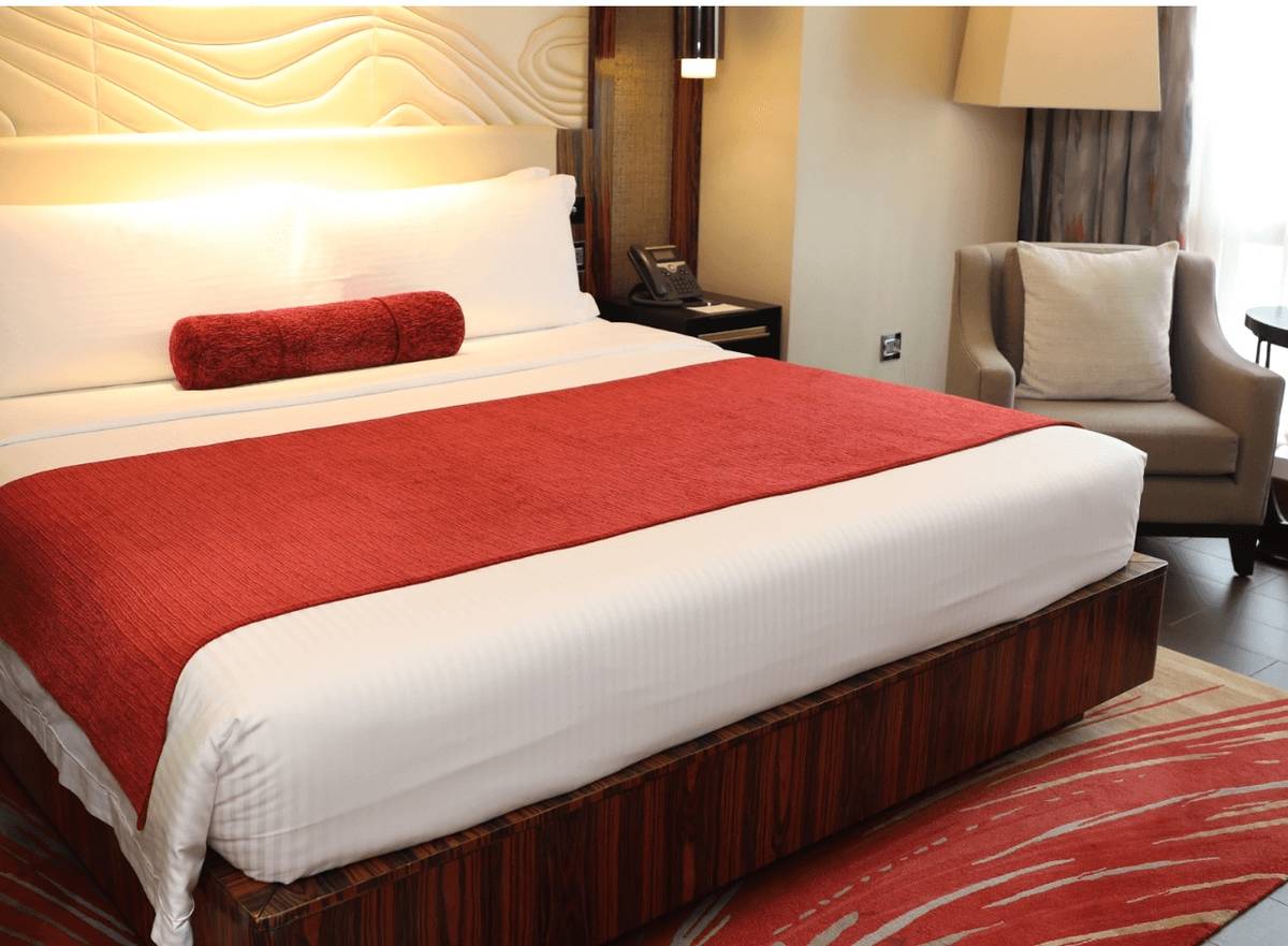 LUXURIOUS stay and escape.