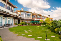 Holiday road-trip dining in Tagaytay