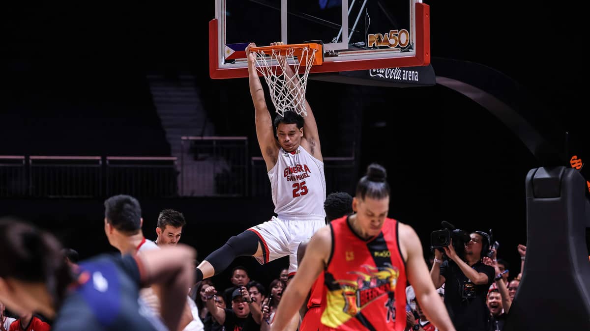 JAPETH Aguilar and Barangay Ginebra are determined to pull the rug from under sister team San Miguel Beer when their PBA Season 50 Philippine Cup best-of-seven semifinals series unwraps on Sunday at the Smart
Araneta Coliseum.