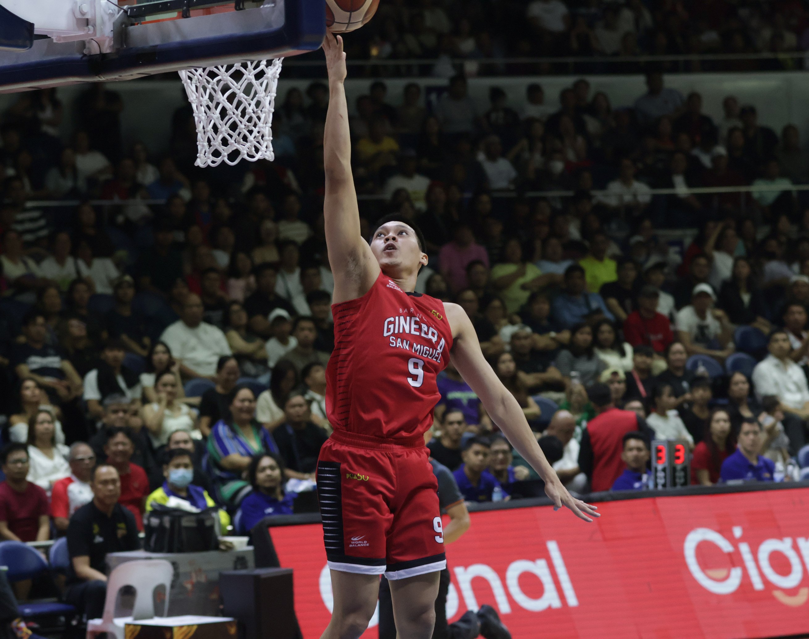 Ginebra draws semis first blood, halts streaking San Miguel
