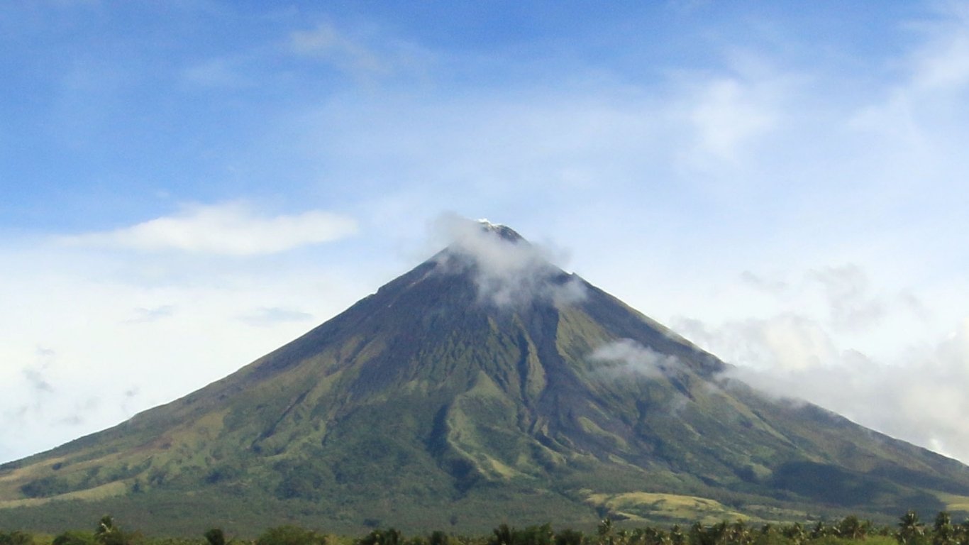 No-fly zone near Mayon extended