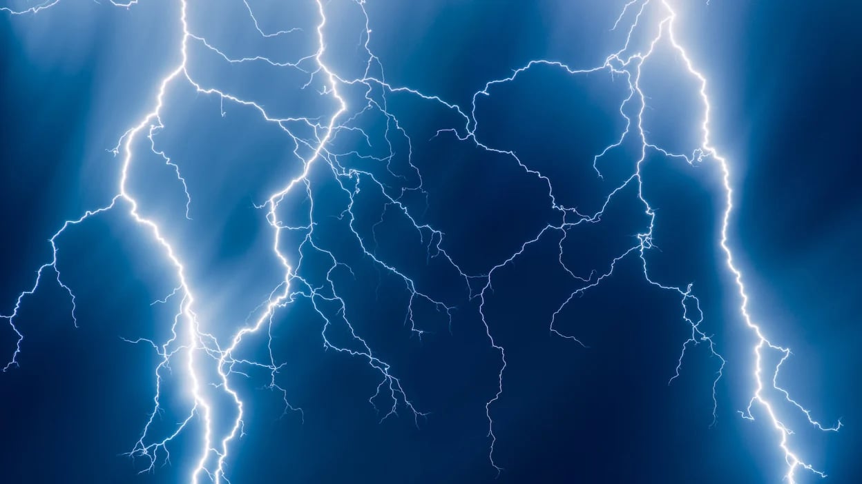Lightning kills two, injures 150 
