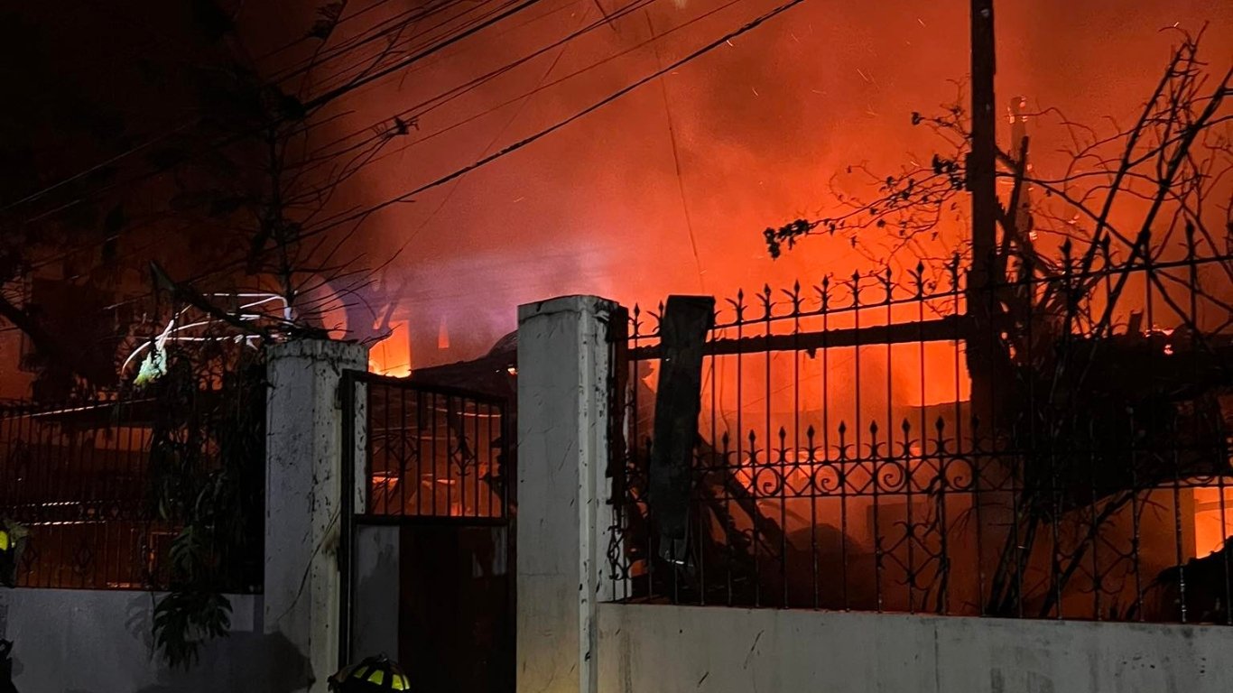 House hit by predawn fire in Olongapo
