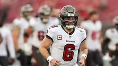 Bucs keep NFL playoff bid alive