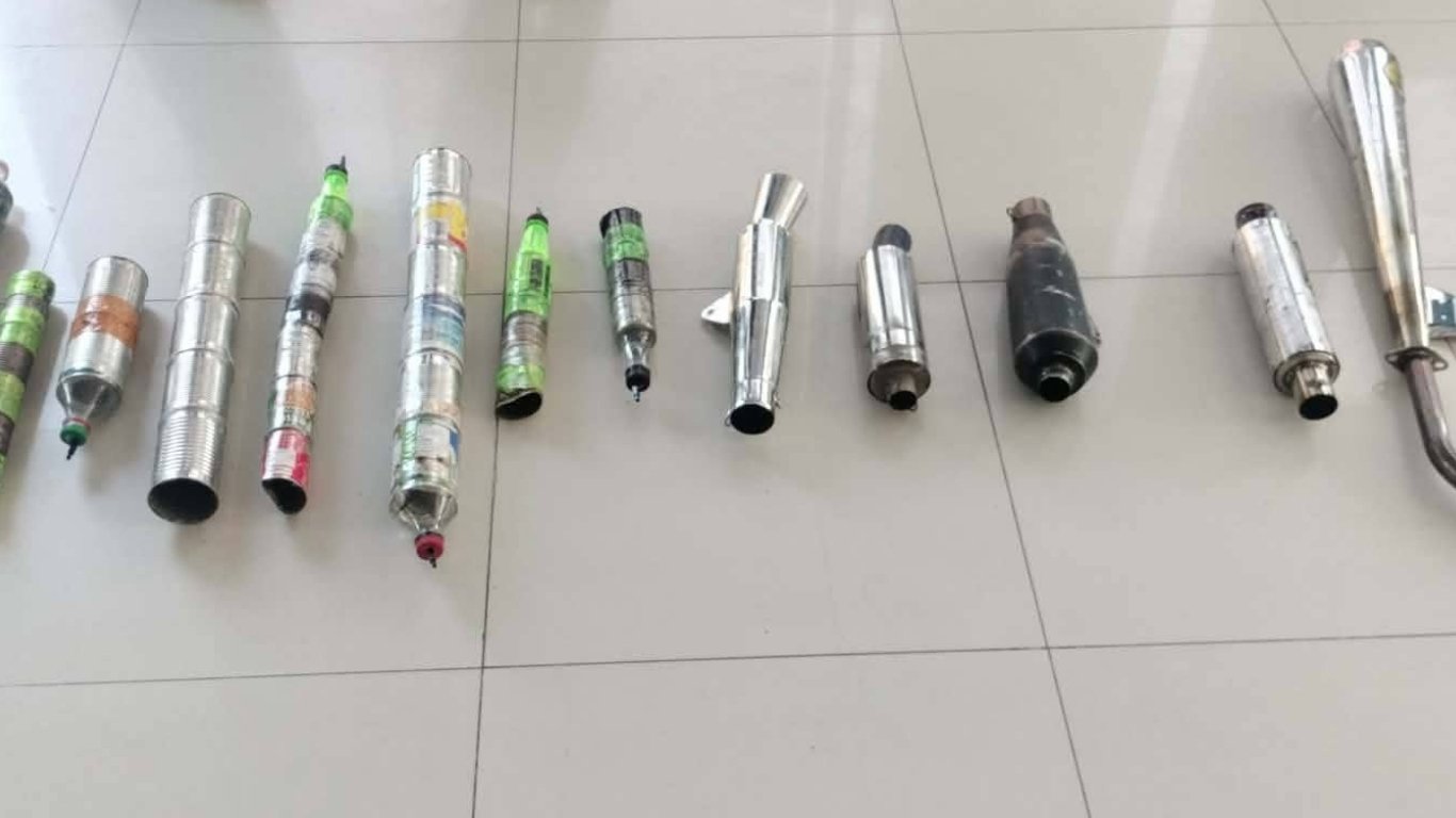 PNP cracks whip vs loud mufflers