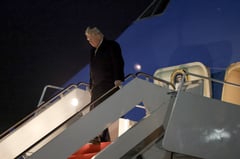 Trump renews push to annex Greenland