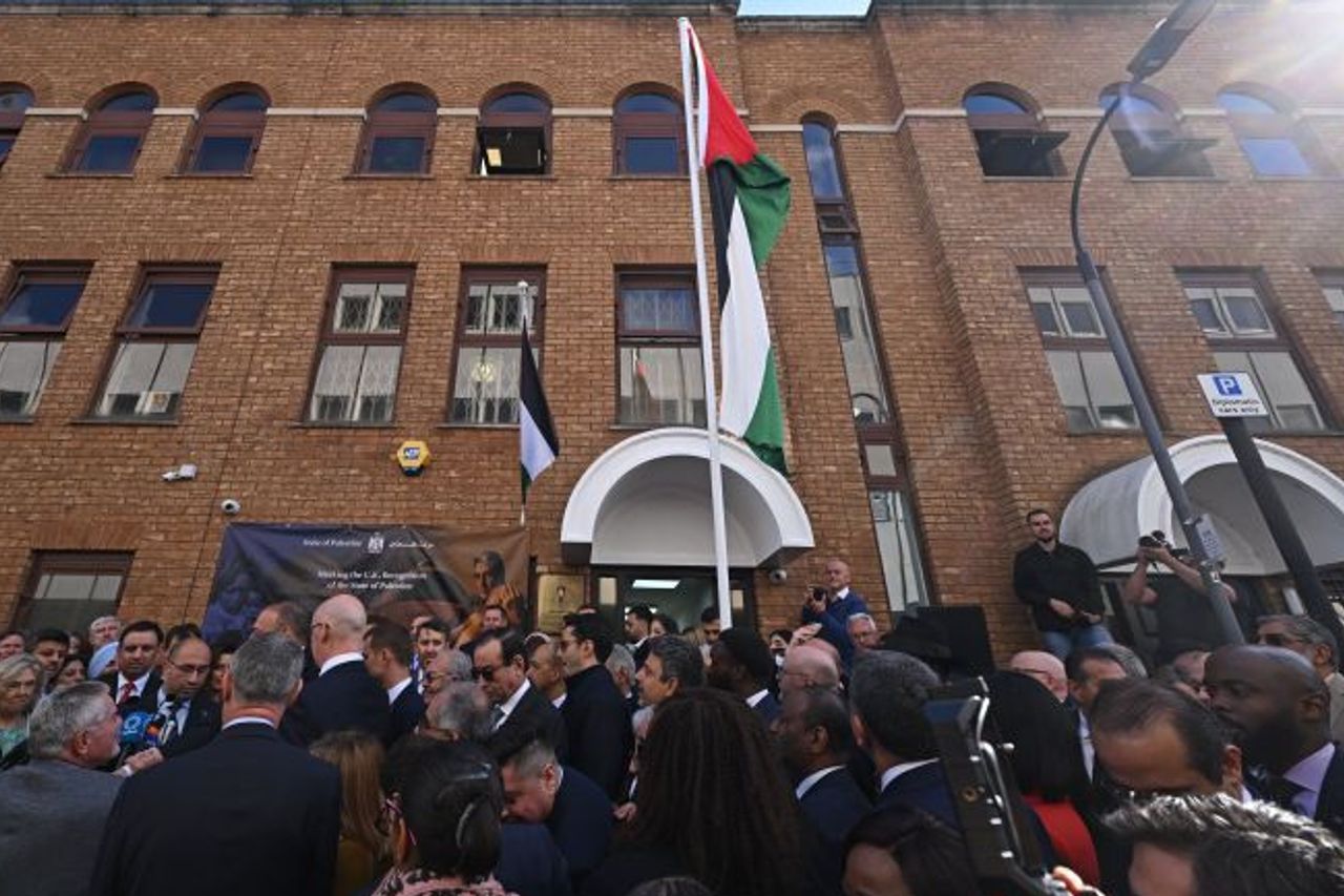Palestinian embassy in UK officially inaugurated