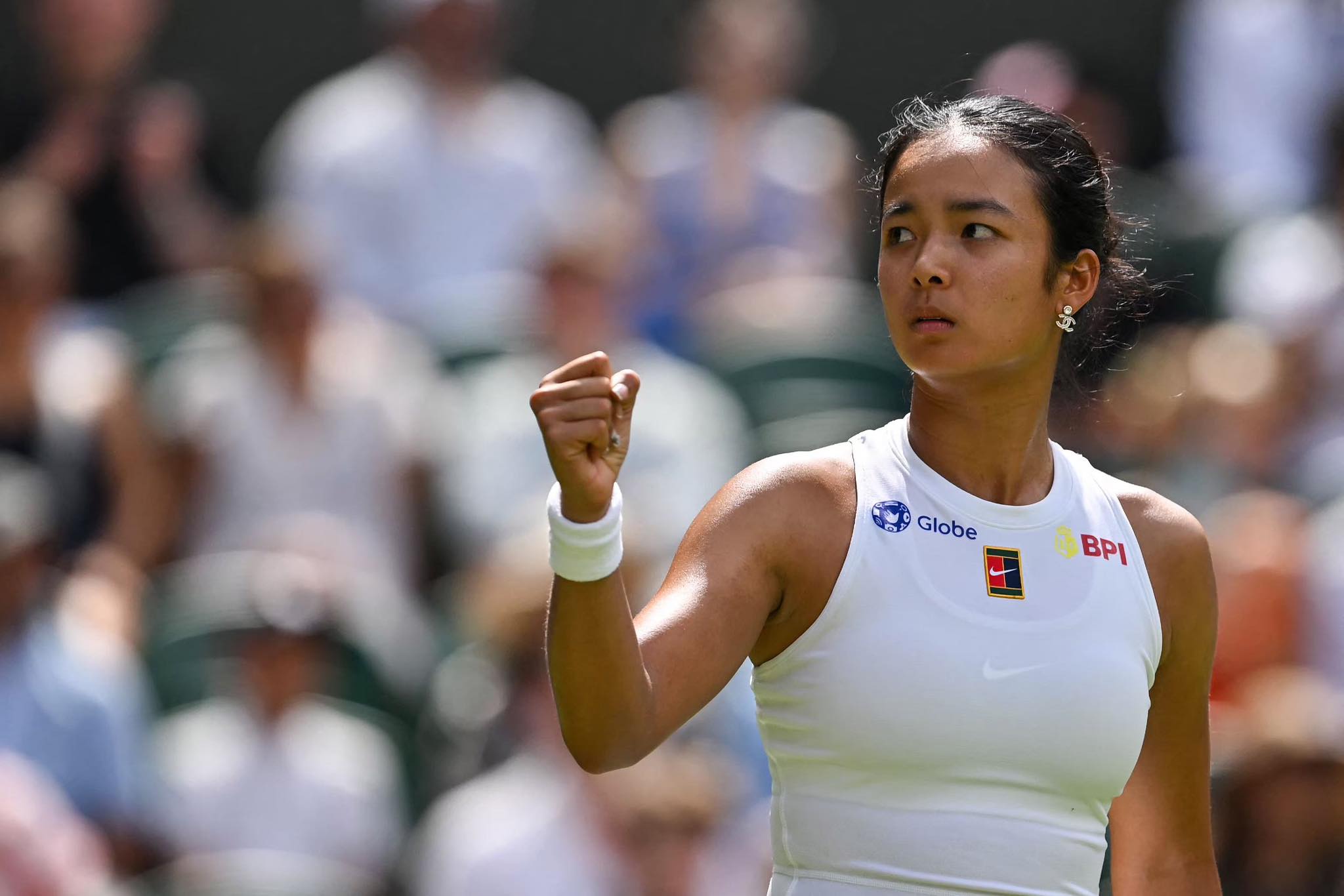 HERE COMES ALEX: Eala keeps rolling, clobbers Vekic in thriller