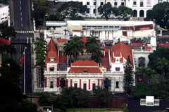 Shots fired near Venezuela presidential palace: witnesses