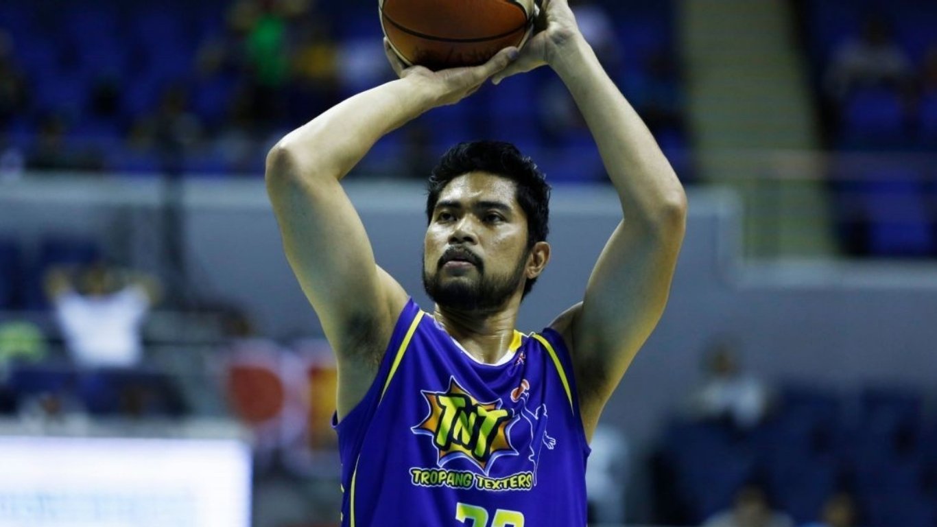 De Ocampo basks in PBA honor