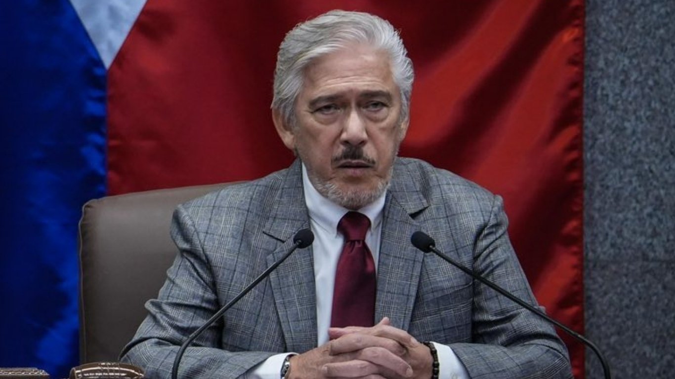 Sotto pushes bill granting discounts and benefits for pregnant women