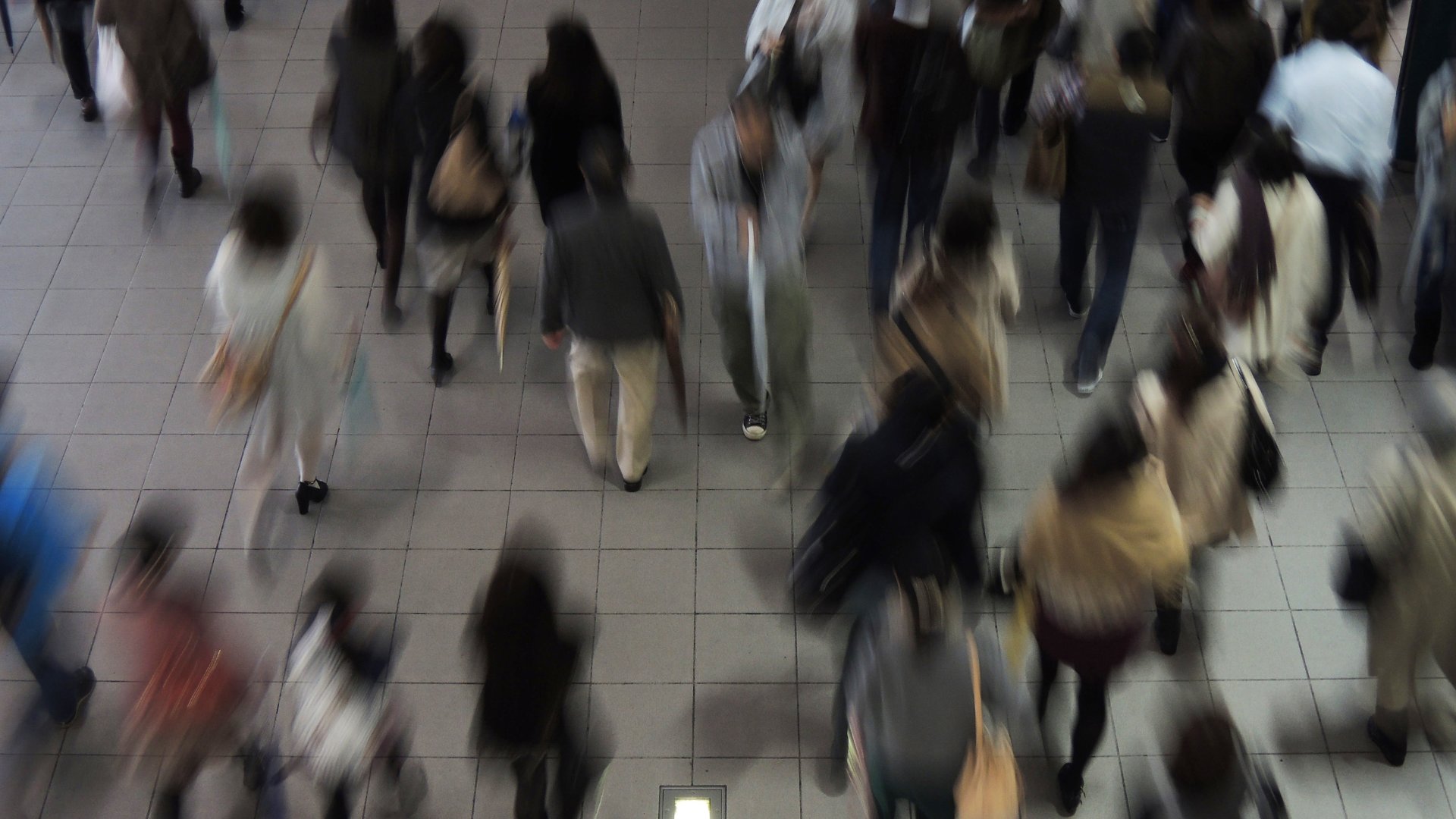 Holiday Loneliness on the Rise — Studies: Here’s How to Cope