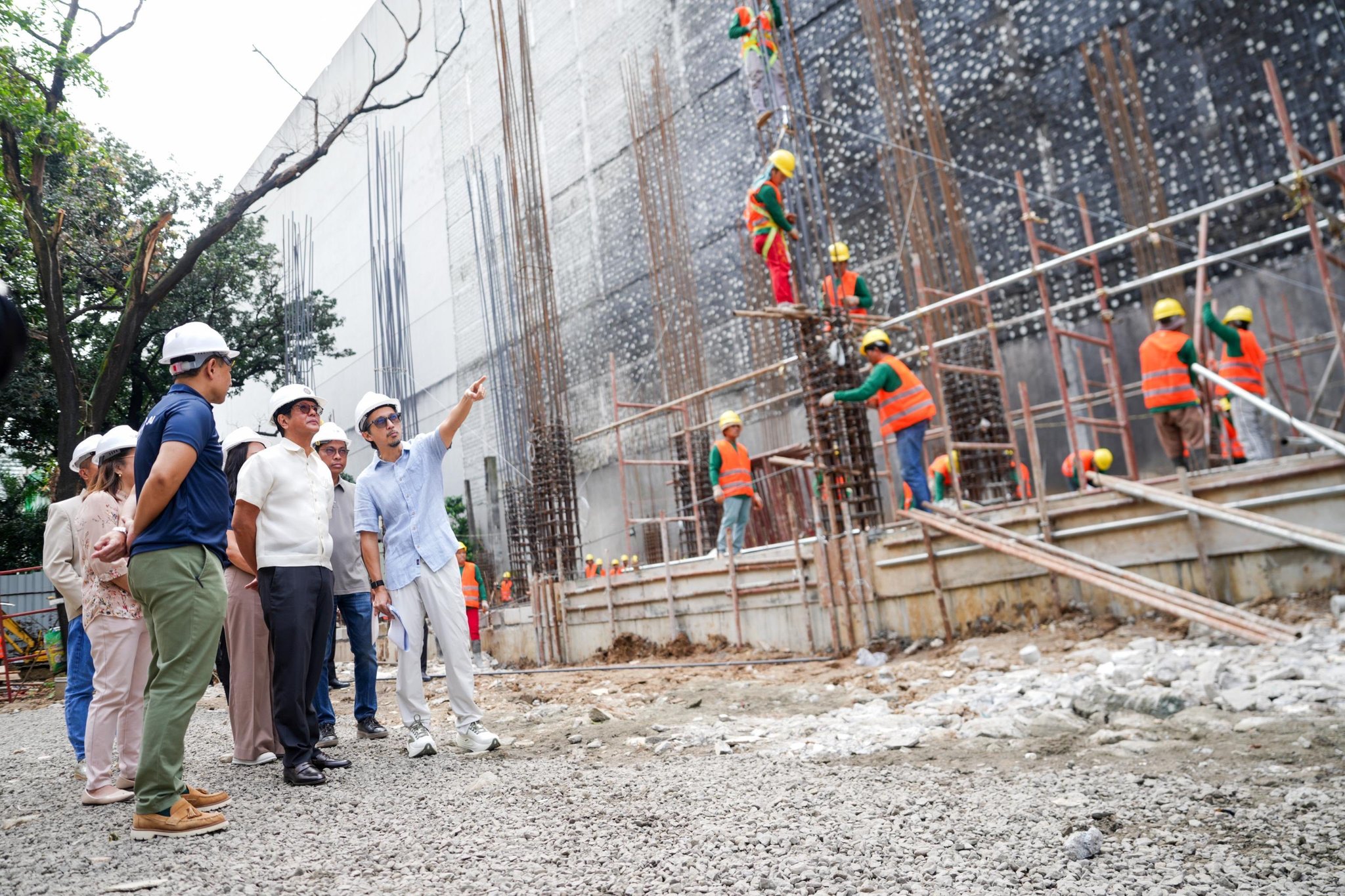 PBBM inspects QC high school reconstruction