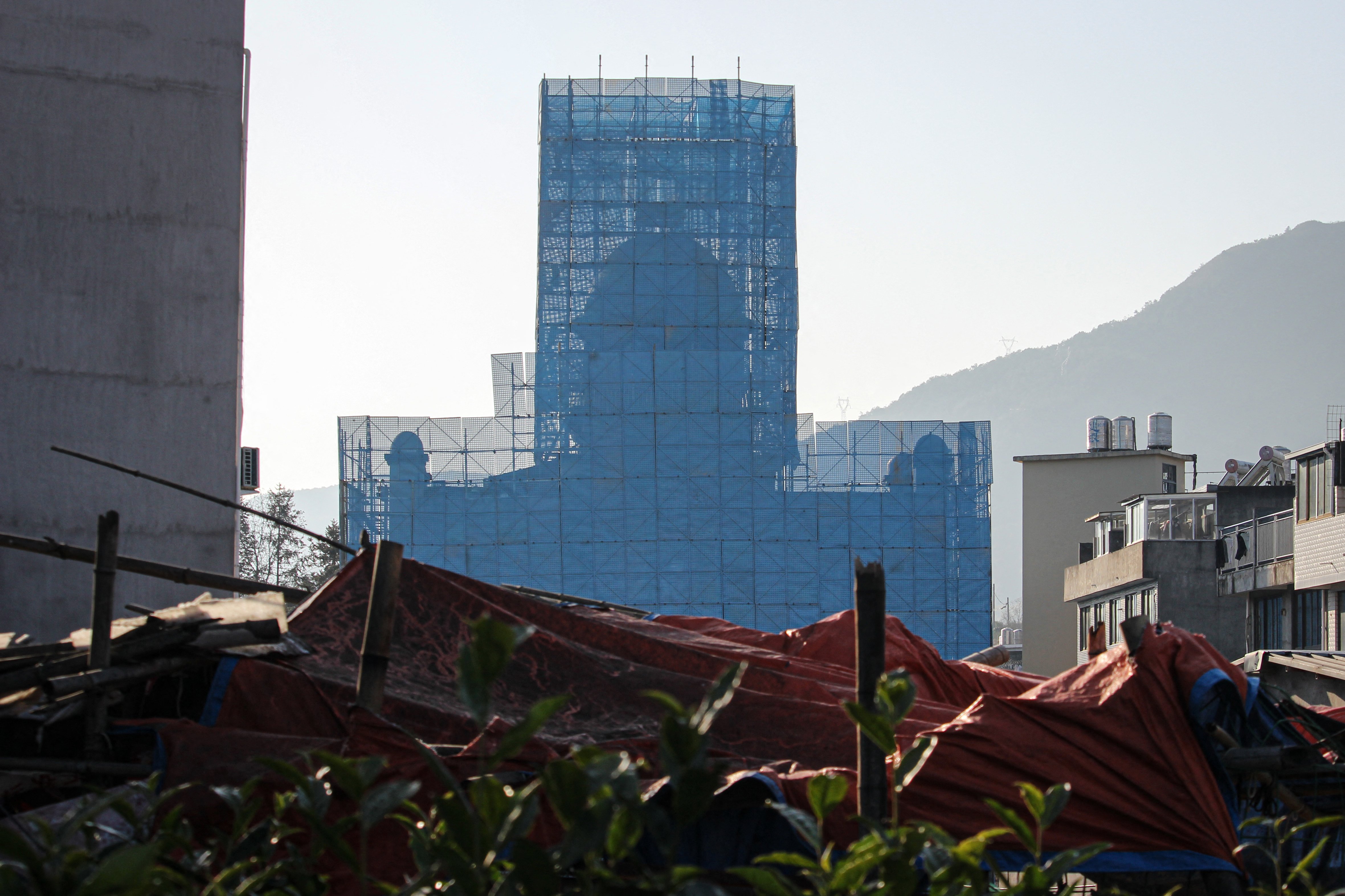 China church scaffolded,  members arrested