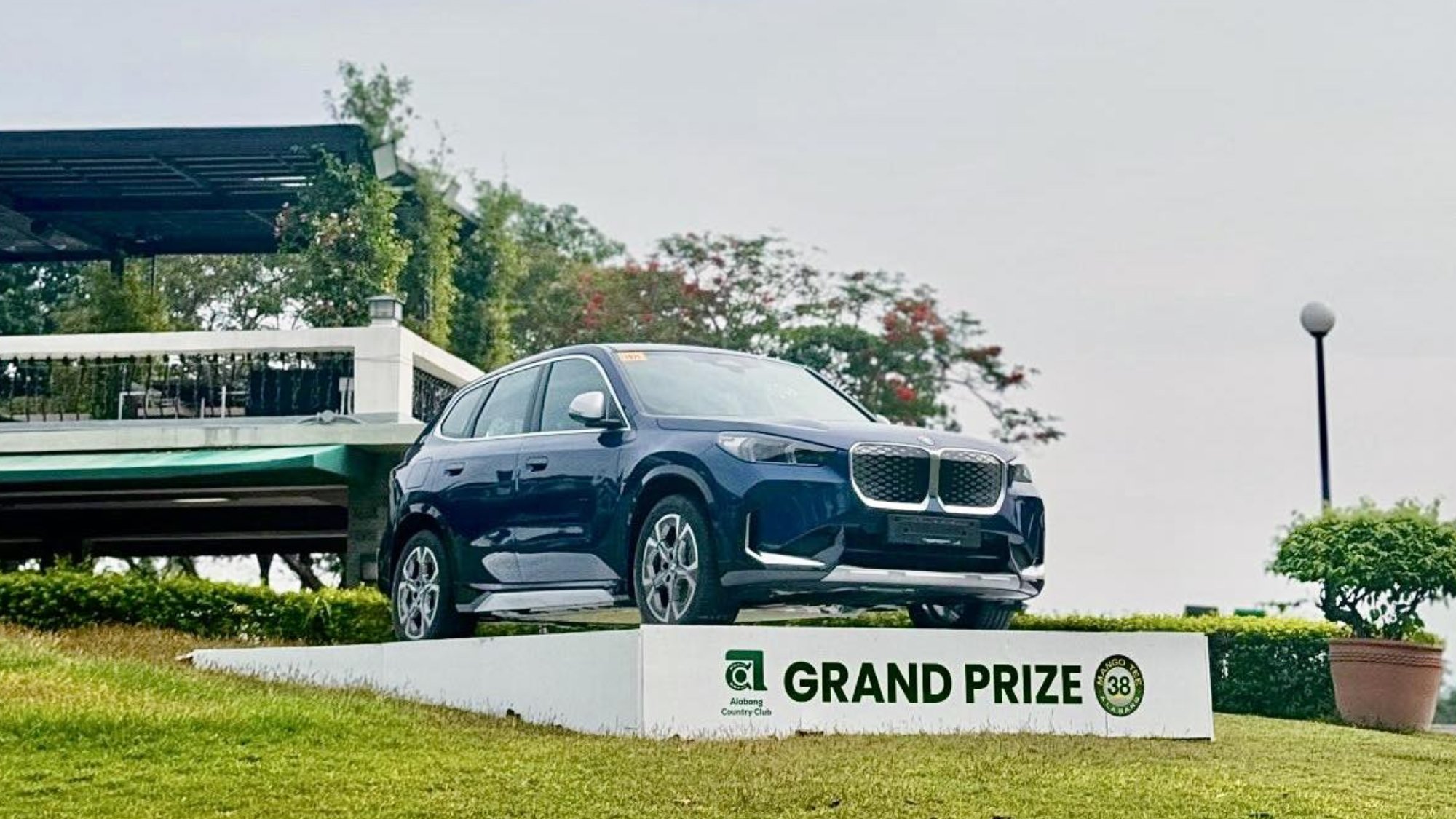THE BMW X1, one of the major raffle prizes at Mango Tee 38, goes on full display three weeks before tee-off — adding even more excitement to Alabang Country Club's highly anticipated member-guest tournament.