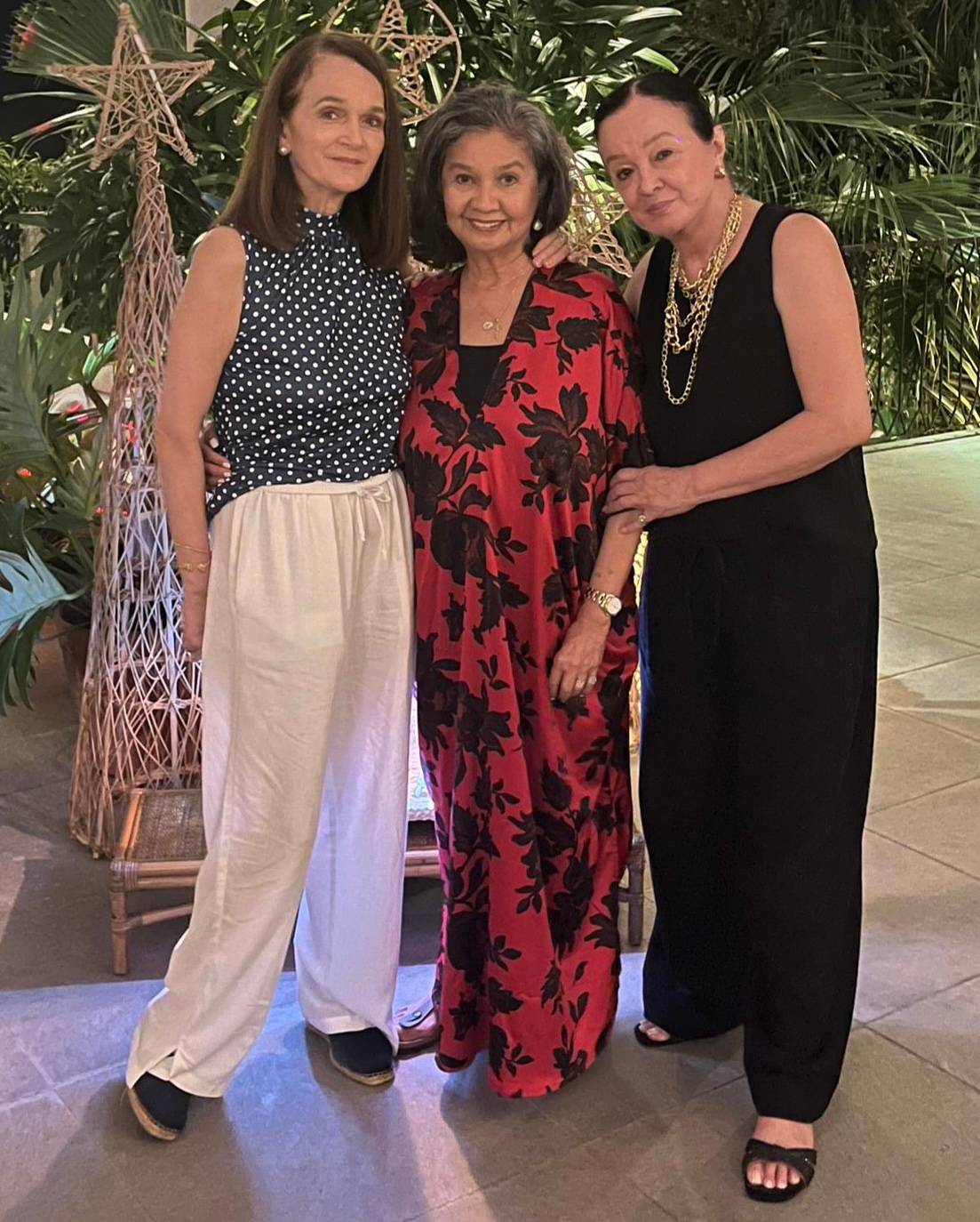 ROSSI Reyes, Becky Aranaz and Maritess Araneta.