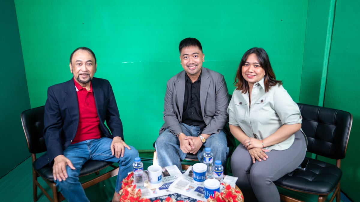 MANY Filipinos of American descent suffer from discrimination and bullying because of family background and their racial mix, Dumantay (left) explained to ‘Straight Talk’ hosts Toby Magsaysay (center) and Patricia Ramirez.
