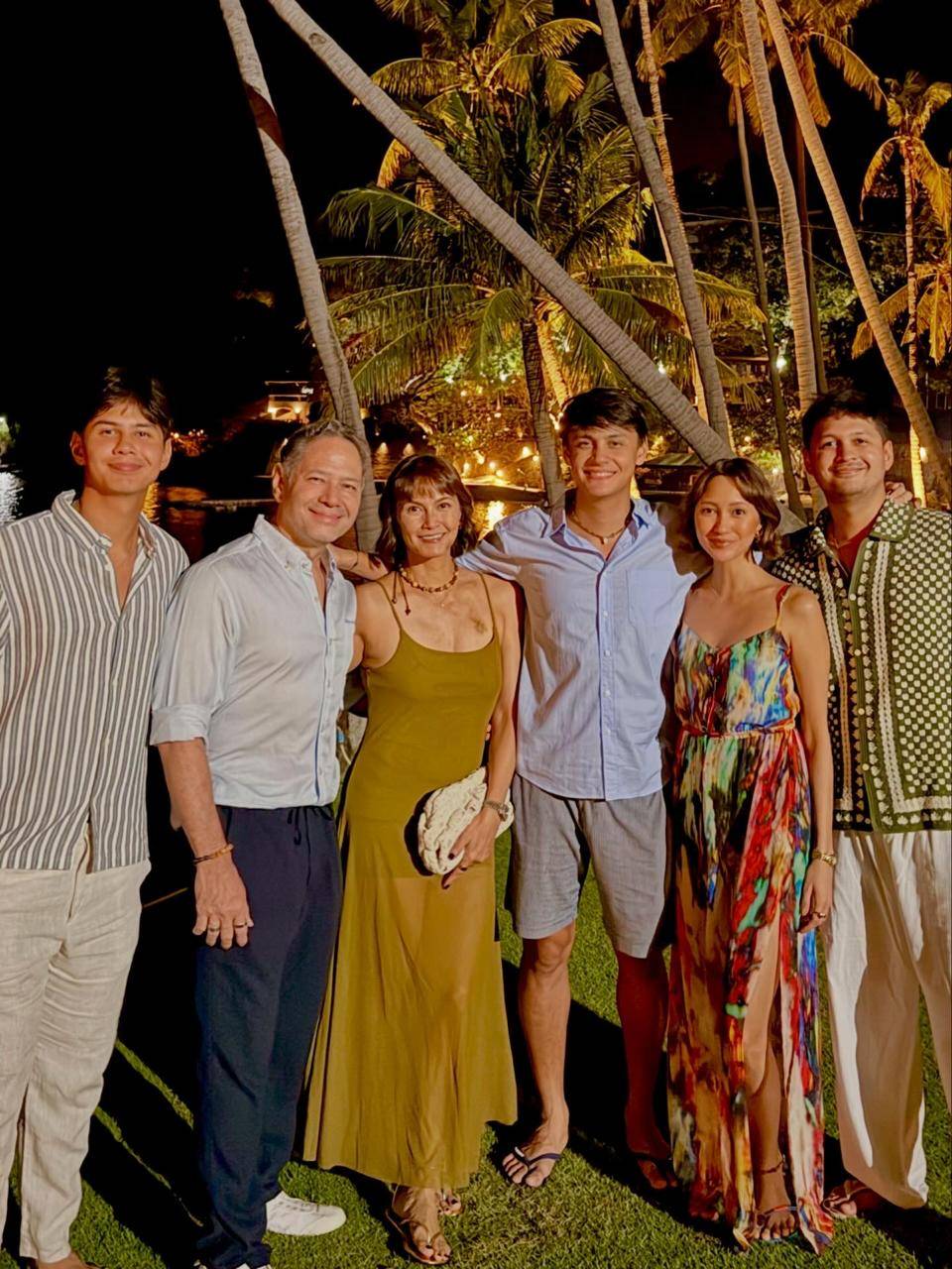 ALFONSO, Mon, Tweetie, Nicolás, Sabina and Lorenzo Gonzales.