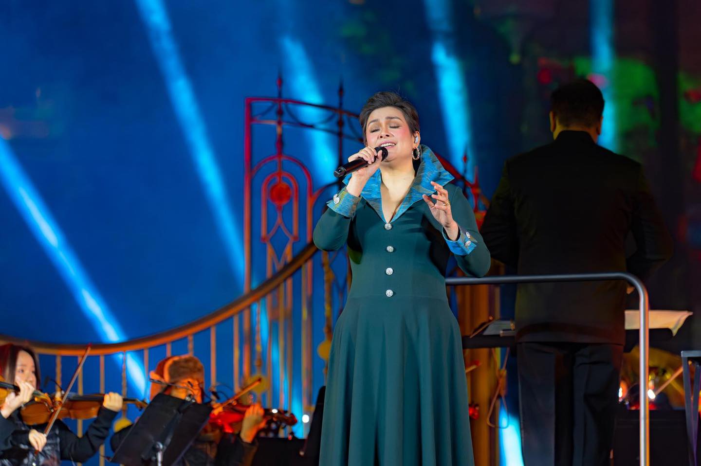 Lea Salonga brings Disney magic back to Hong Kong Disneyland
