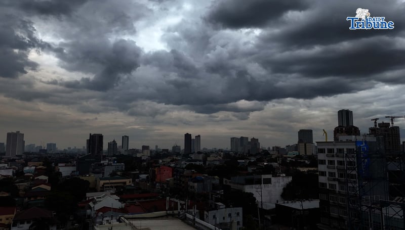 Dark clouds 