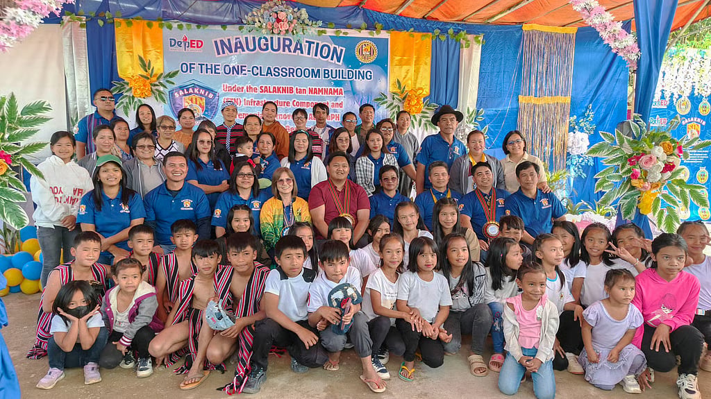 Six Benguet schools provided with electricity