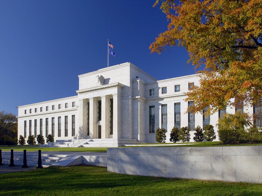 Fed under fire, peso under pressure as BSP weighs next rate (2) 