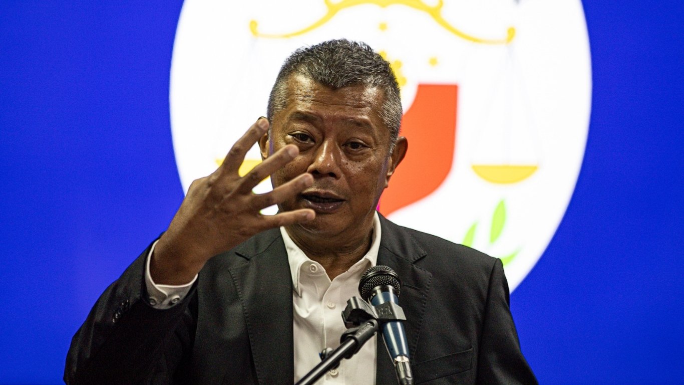 Ombudsman Remulla dismisses ex-Marines’ affidavit as ‘canard’ story