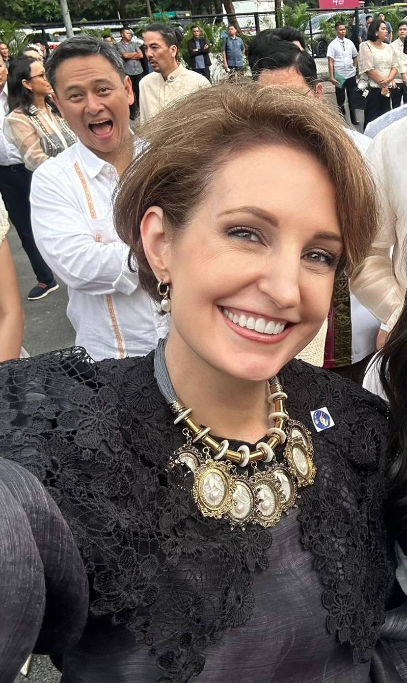 DEPED Secretary Sonny Angara behind outgoing United States Ambassador to the Philippines MaryKay Carlson.