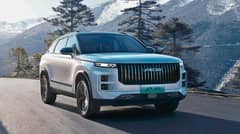 ON the road, the JAECOO J7 SHS moves through mountain terrain as the brand highlights its hybrid range and long-distance capability.