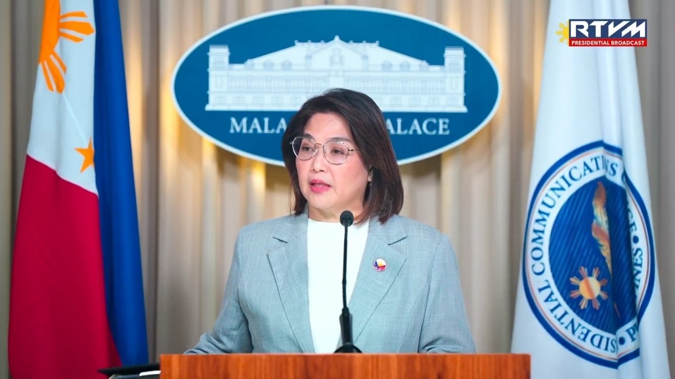 Palace slams Nisay as gov’t contractor