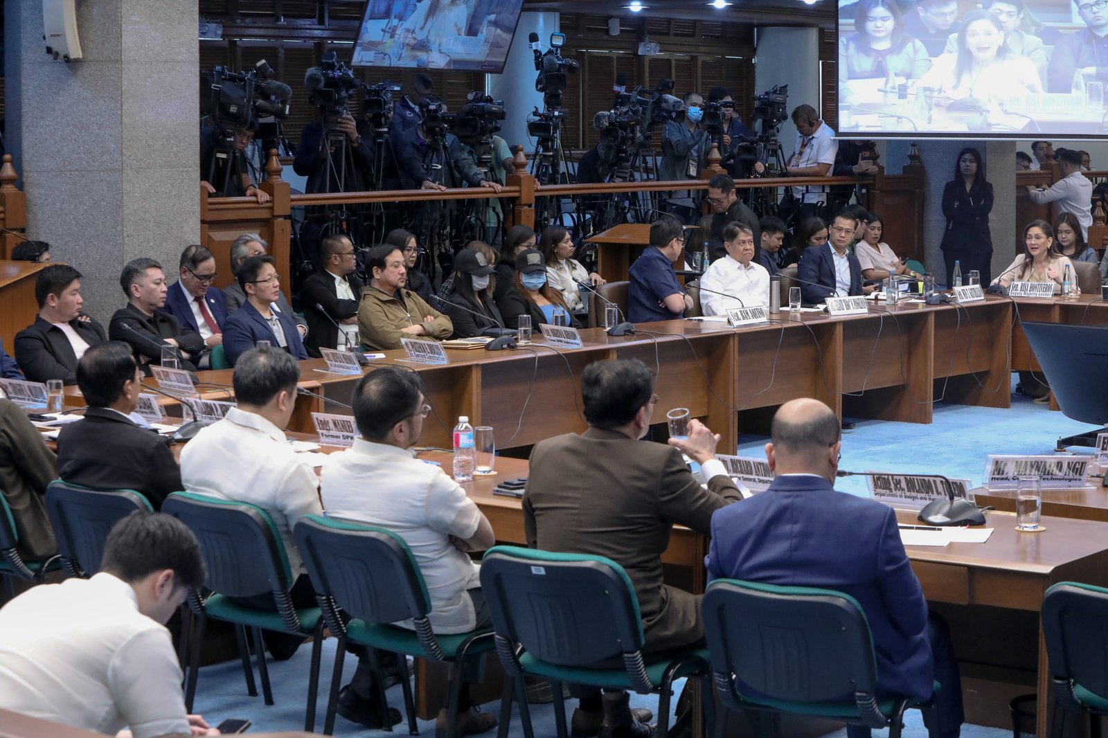 The Senate Blue Ribbon Committee, headed by Senate President pro tempore Panfilo Lacson, resumes its probe into alleged anomalies in flood control projects on Monday, 19 January 2025, in Pasay City.

The hearing includes discussions titled “Flooded Gates of Corruption,” “Flooded Gates of Hell,” and “The Philippines Under Water.” Five new witnesses appeared in the first Blue Ribbon Committee hearing of the year, including three masked individuals. | Aram Lascano