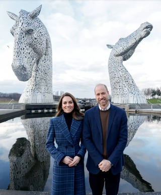 Prince and Princess of Wales charm Scotland