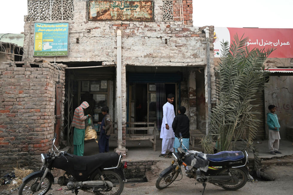 Pakistan battles fake doctors