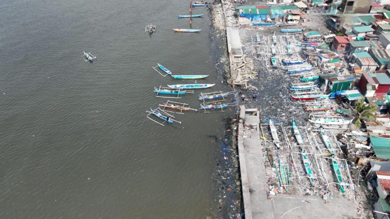 DPWH issues ultimatum to shipping firm over damaged Navotas dike
