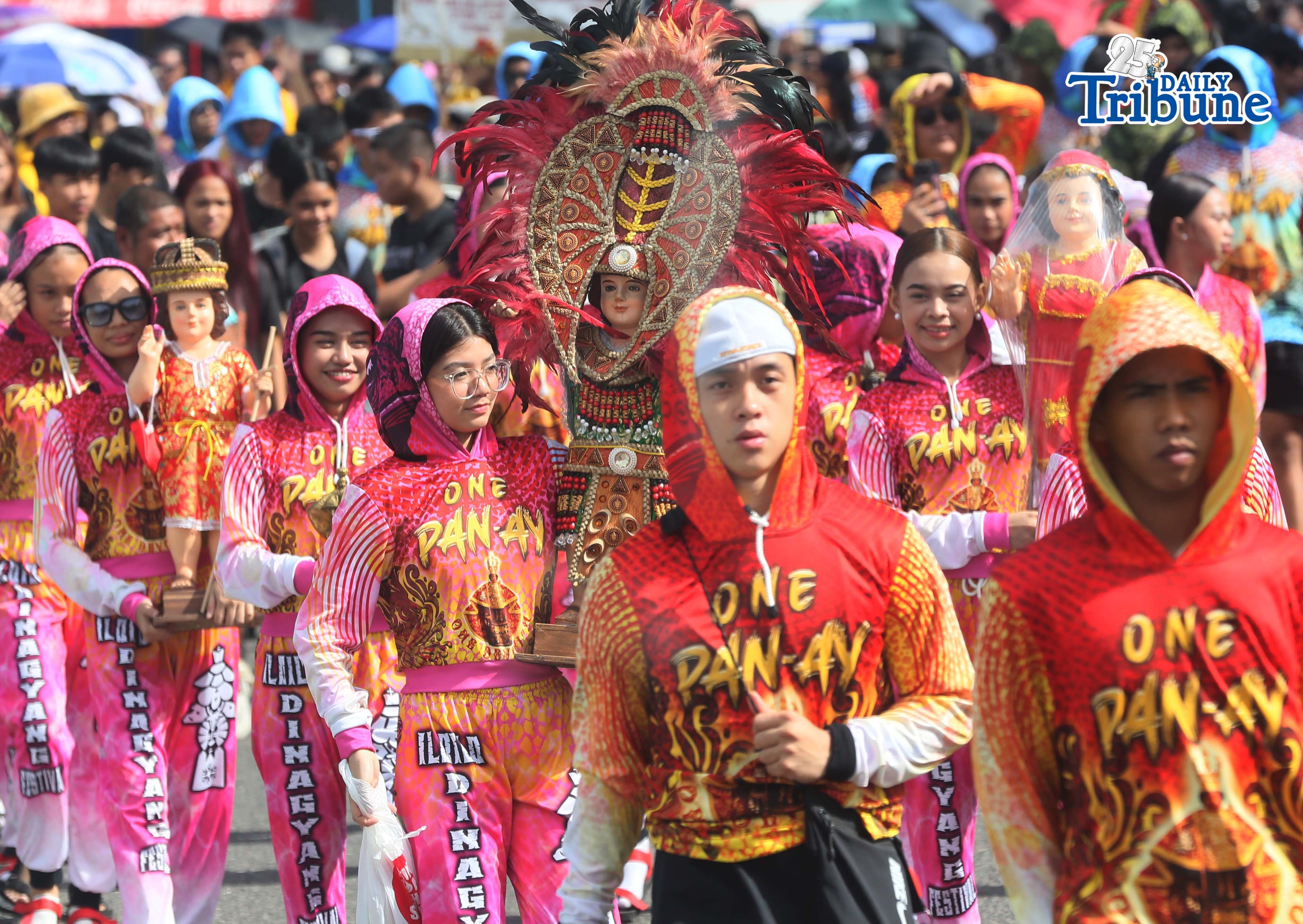 Devotees join fluvial procession of Santo Niño in Iloilo