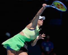 MERCURY RISING: Keys survives Aussie heat; Djokovic boosts history bid