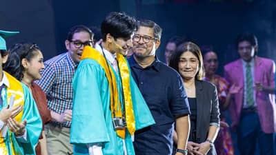 A proud father-and-son moment for Aga and Andres Muhlach.